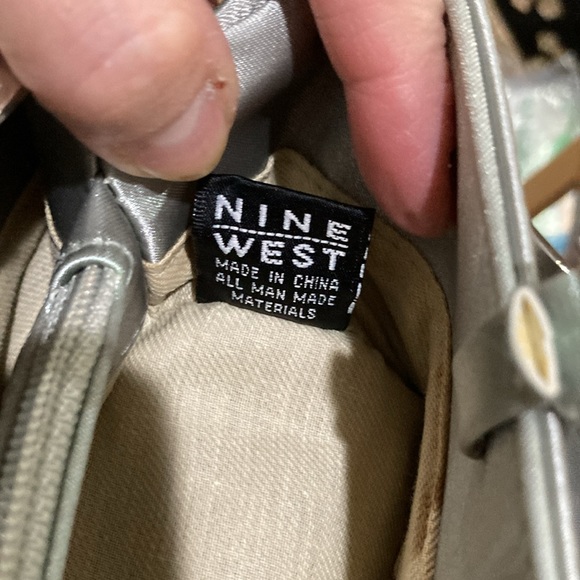 Nine West silver/gray purse - Picture 15 of 15